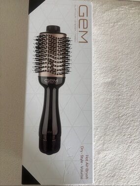 Gem & Harmony Black and Gold Hot Air Round Brush Hair Styler